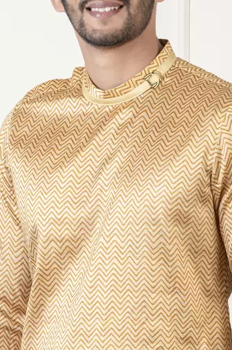 Gold harring bone print kurta set