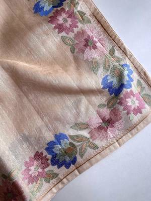 cream tussar saree with contrast embroidery 6