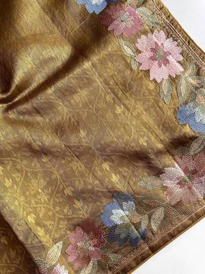 green tussar saree with contrast embroidery 4