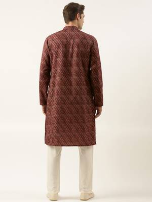 Maroon printed sequin embroidered kurta set 4