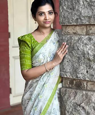 White leaf digital printed linen cotton saree 3