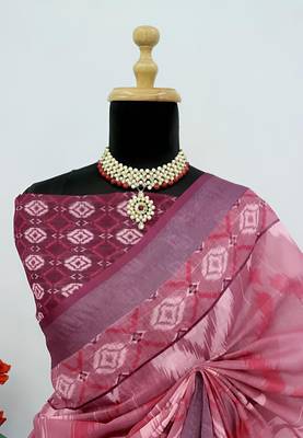 burgundy leaf digital printed linen cotton saree 4