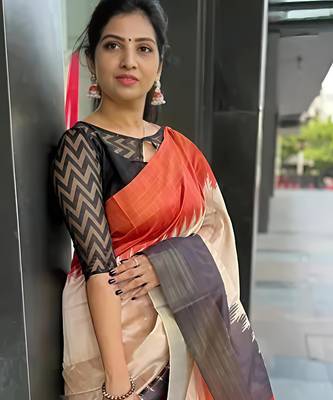 Multicolor leaf digital printed linen cotton saree 5