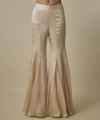Beige satin plain blouse and pant paired with embroidered cape 3