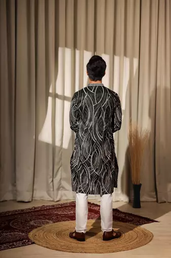 Black work viscose embroidered kurta for festive