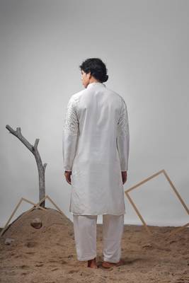 White work greek satin print kurta for mehandi 4