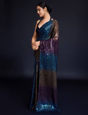 black Embellished georgette saree with unstitched blouse 3