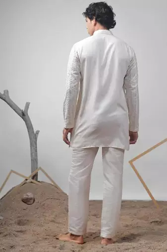 Off white work silk blend embroidered kurta pajama