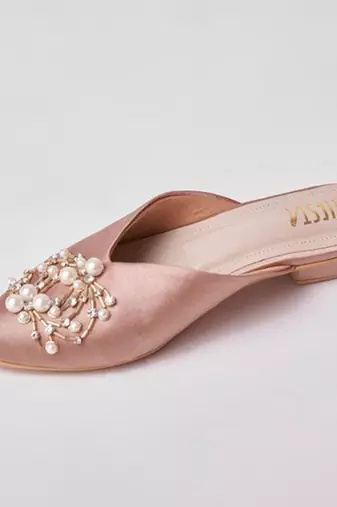Pink embroidered leather flats