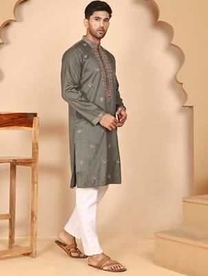 Embroidered neck kurta set for men 4