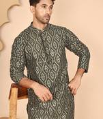 Traditional mirror embroidered kurta set for men