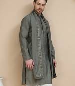 Embroidered silk blend kurta with matching dupatta