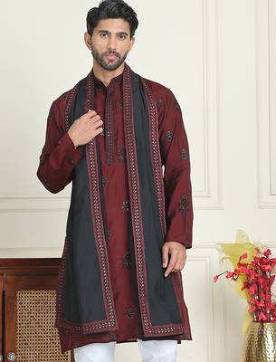Embroidered silk blend kurta with contrast dupatta 4