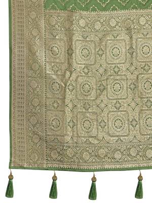  olive green satin silk blend jacquard saree with blouse piece 5