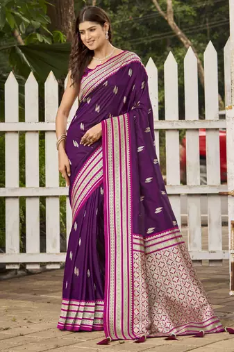 magenta satin silk blend jacquard saree with blouse piece