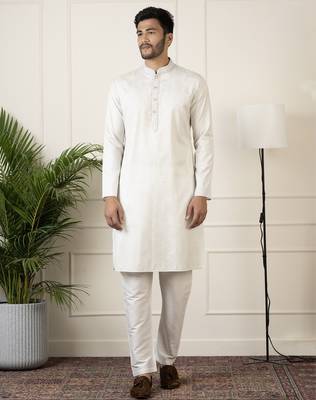 Off white jacquard embroidered kurta set 1