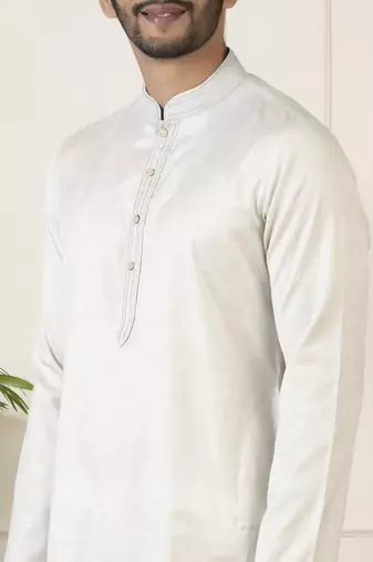 Off white jacquard embroidered kurta set