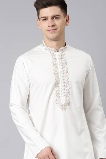 Off white embroidered kurta set