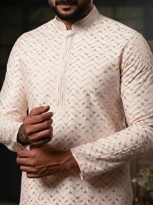 Light pink embroidered kurta set 5