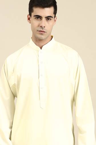 Light yellow jubba (thobe)