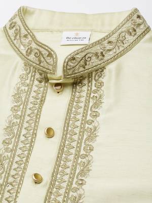 Pistachio embroidery kurta set 2