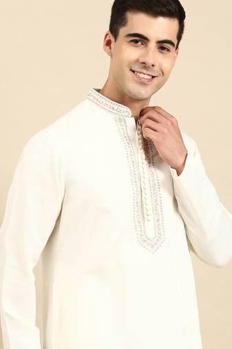 Off white embroidered kurta set