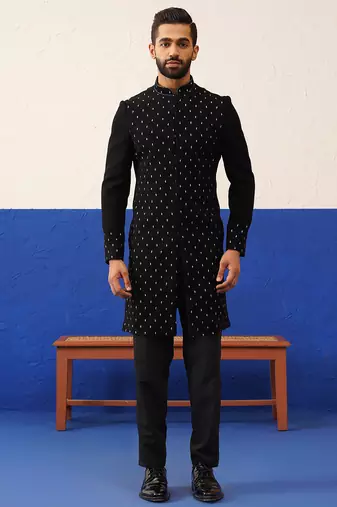 Jiggar thakkar in plain simmer black kurta set