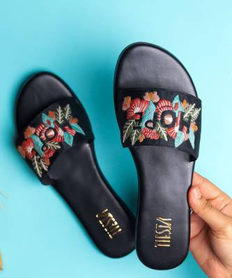 Black embroidered synthetic leather flats 1