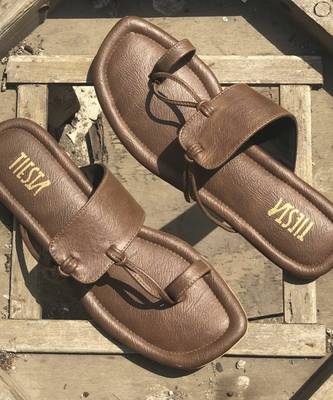 Brown solid synthetic leather kolhapuri 1