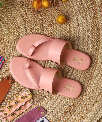 Pink solid synthetic leather Flats 3