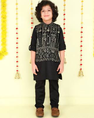Black zari embriodered coton silk ethnic jacket with kurta set 1