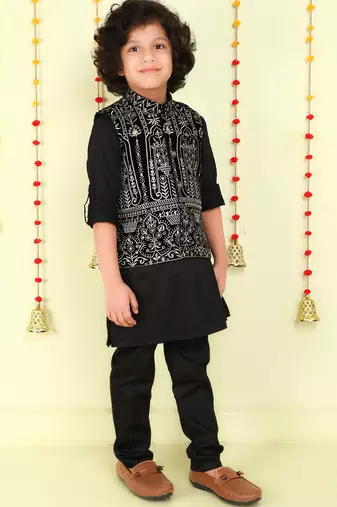 Black zari embriodered coton silk ethnic jacket with kurta set