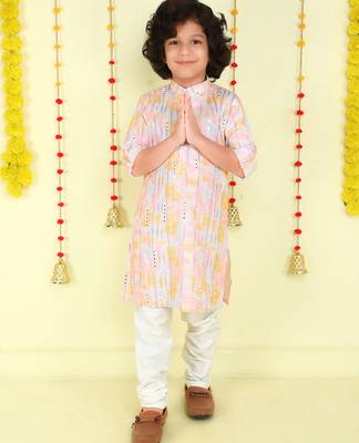 Pink mirror embriodered cotton kurta with pyjama set 1