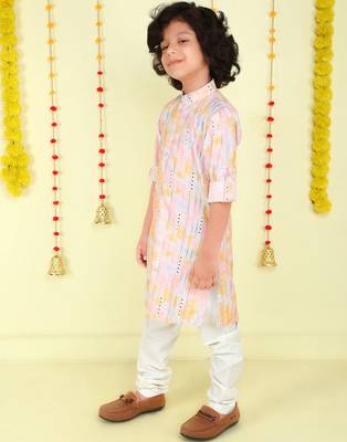 Pink mirror embriodered cotton kurta with pyjama set 3