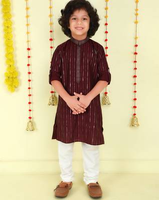 Wine foil stripes woven kurta and pyjama set 1