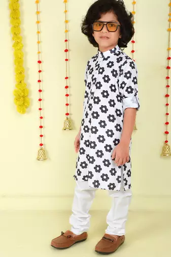 White floral print cotton kurta and pyjama set