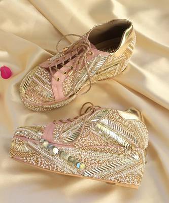 Silver woven synthetic leather shoes 1