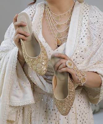 Gold woven synthetic leather heels 5