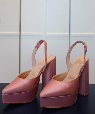 Pink solid leather heels 1