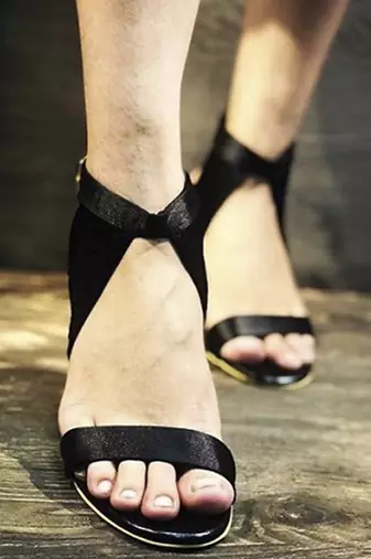 Black solid leather heels