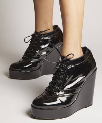 Black solid synthetic leather heels 1