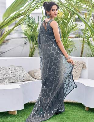 grey sequin georgette saree with unstitched blouse 4