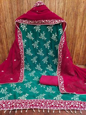 green zomata embroidered salwar suit material with contrasting dupatta 2