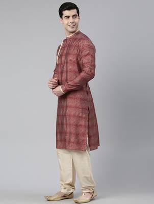 Maroon harring bone block printed kurtas 3