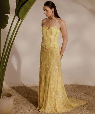 yellow embroidered organza lehenga with bustier 2