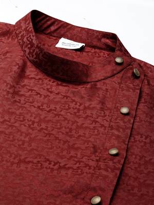 Maroon self-design drape side-open kurta 2