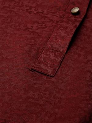 Maroon self-design drape side-open kurta 4