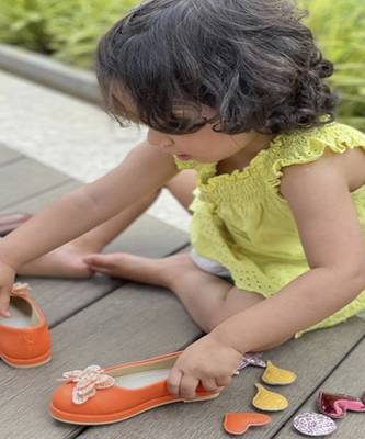 Orange solid synthetic leather shoes 2