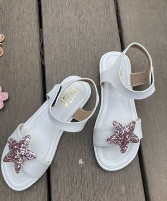 White solid synthetic leather sandals 1