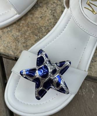 White solid synthetic leather sandals 2